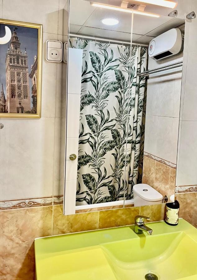 Triana In Hotel 24H Seville Ngoại thất bức ảnh